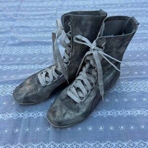 Puma Women's Grey Trainers